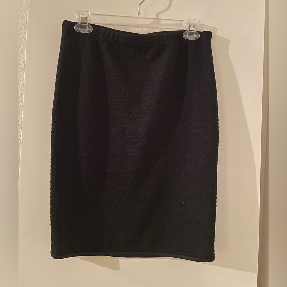 Max Studio Classic Black Straight Pencil Skirt Textured Knit NWOT